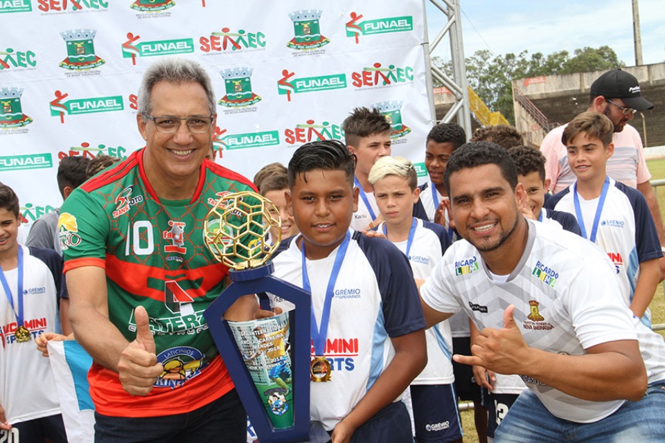 I Copa Internacional Ercílio Carreira Mendes encerra com premiação de campeões