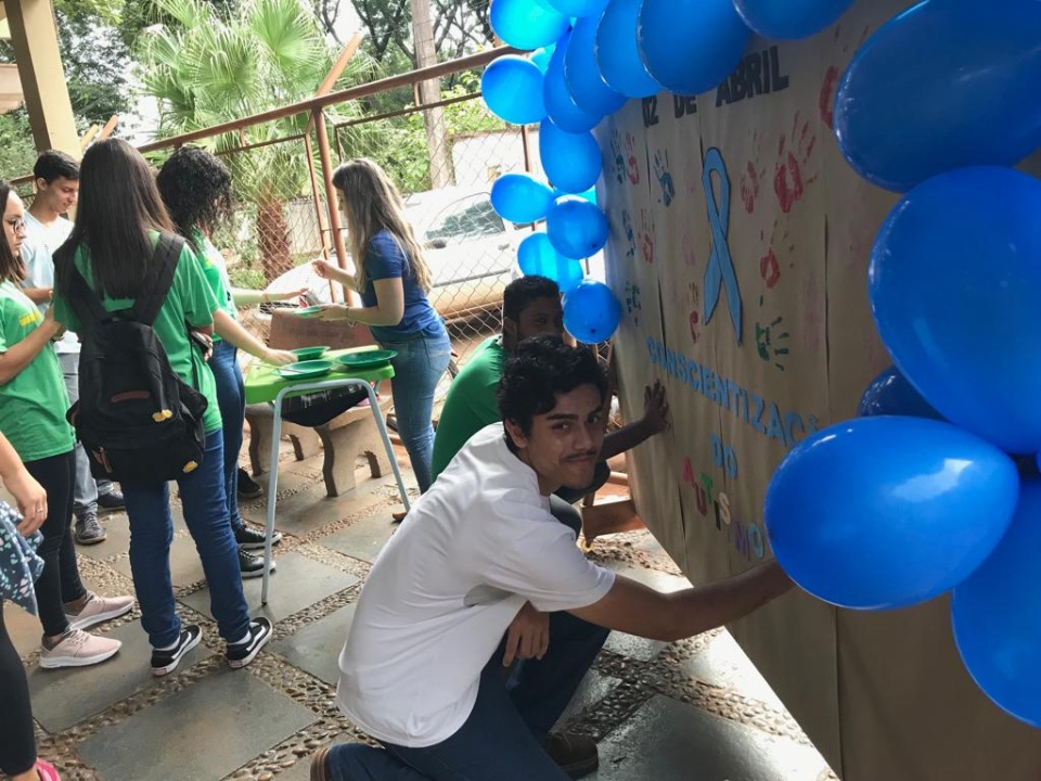 Escola Capilé celebra Dia de Conscientização do Autismo
