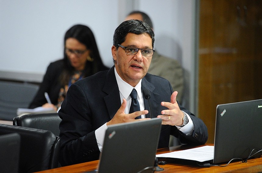 Relator, senador Ricardo Ferraço (PSDB-ES) apresentou um texto substitutivo à proposta que trata da proteção dos dados pessoaisMarcos Oliveira/Agência Senado