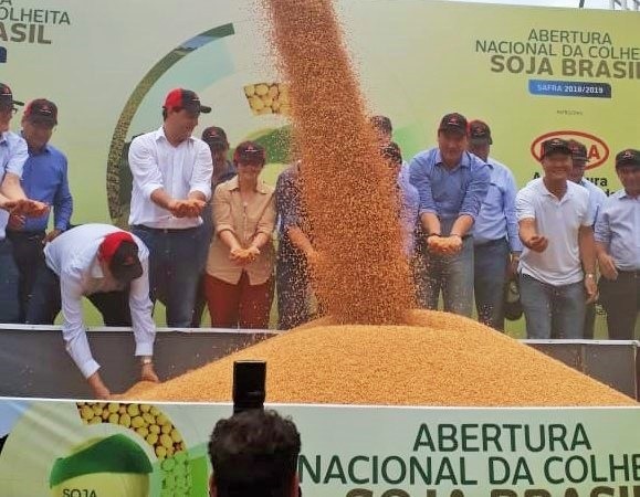 Mapa/Divulgação / Evento no Paraná marcou o início da colheita nacional de soja
