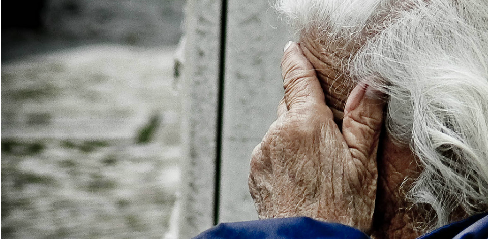 O mal de Alzheimer é uma das formas de demência que traz perdas cognitivas - Foto: Arquivo/Agência Brasil