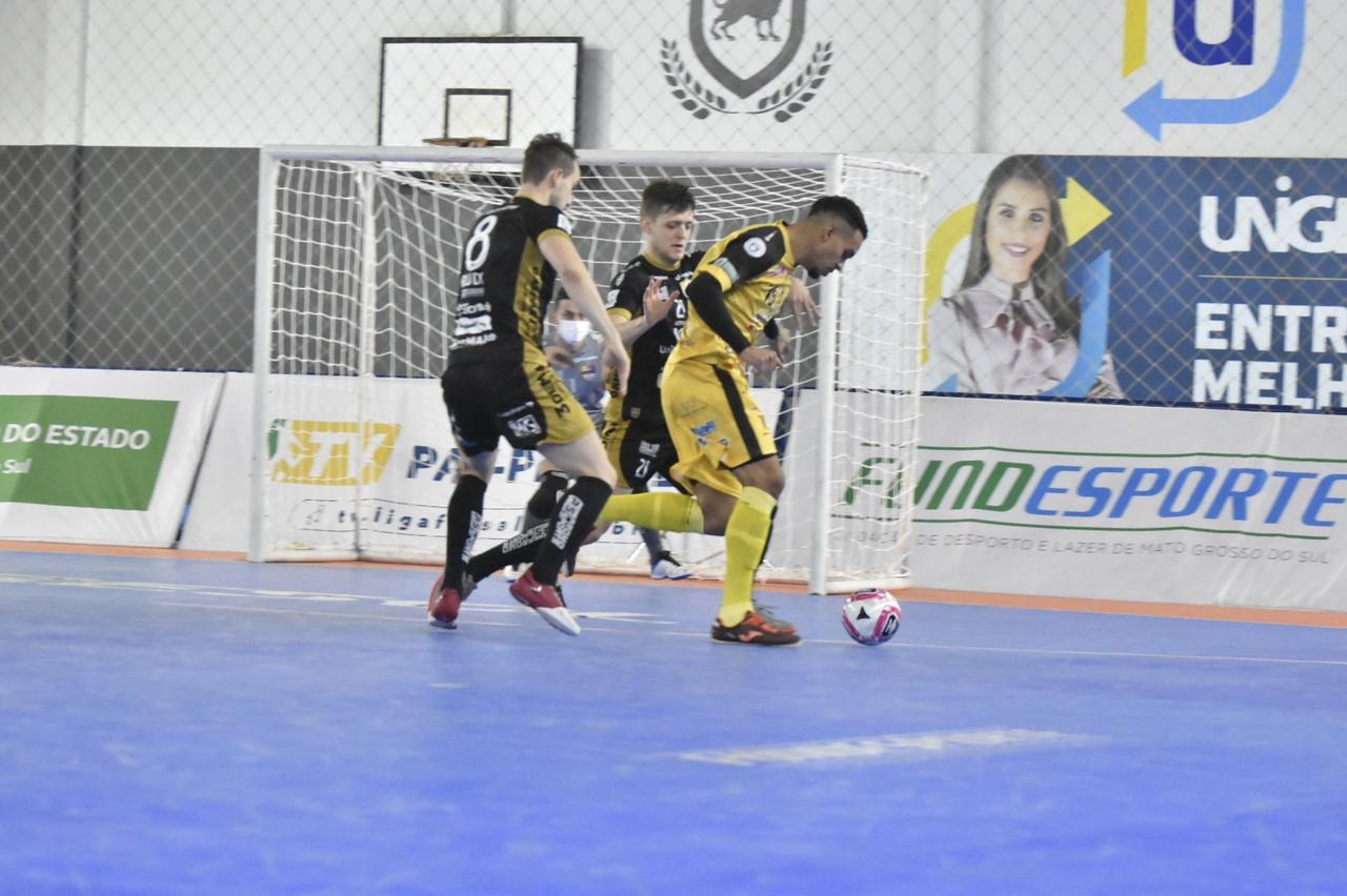 Juventude AG leva virada do Blumenau pela Liga Nacional de Futsal
