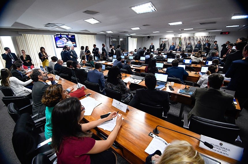 A chamada PEC da Vida foi discutida pela Comissão de Constituição e Justiça (foto), mas não chegou a ser votada pelo colegiadoMarcos Oliveira/Agência Senado