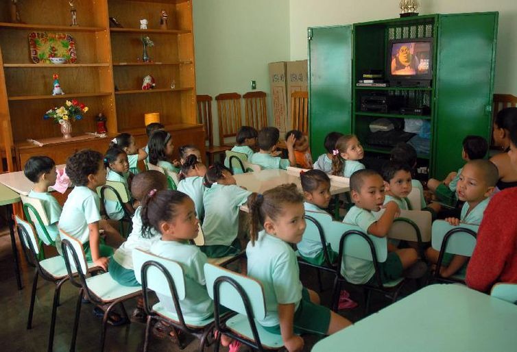 Das crianças até 3 anos, 31,9% estavam em creches  - Antonio Cruz/Arquivo Agência Brasil