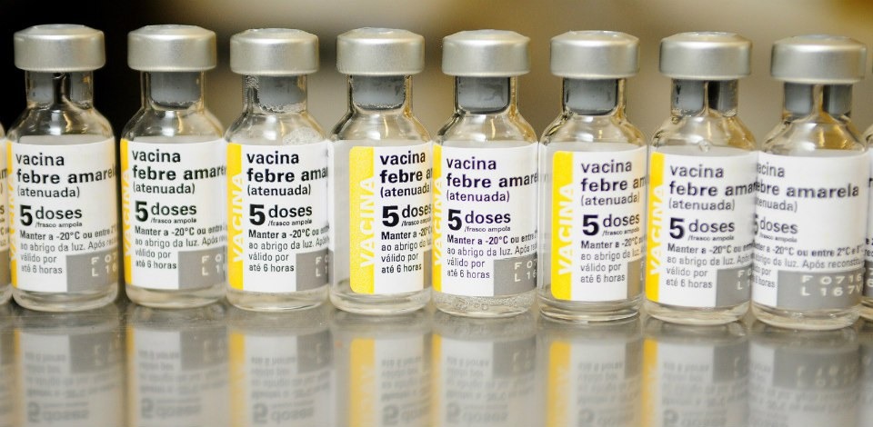 Vacina contra a febre amarela é uma das produzidas no Brasil - Foto: Arquivo/FioCruz