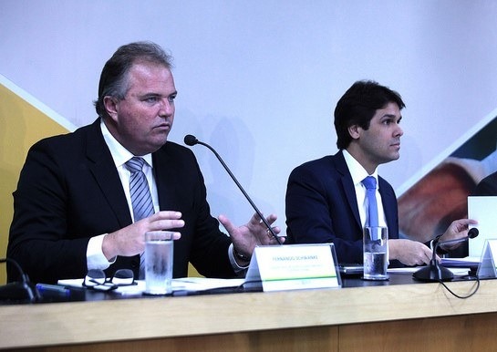 Antonio Araujo/Mapa / O secretário de Agricultura e o presidente do INSS durante coletiva