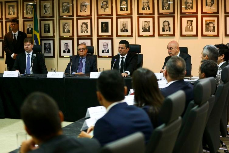Ministro da Justiça, Sergio Moro, coordenou reunião, em Brasília, para discutir o Projeto de Redução da Criminalidade   (Marcelo Camargo/Agência Brasil)