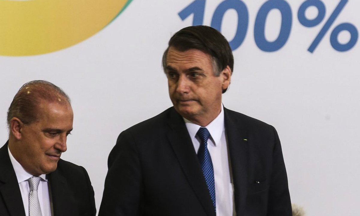 Comparando com a pré-posse, popularidade de Bolsonaro cai