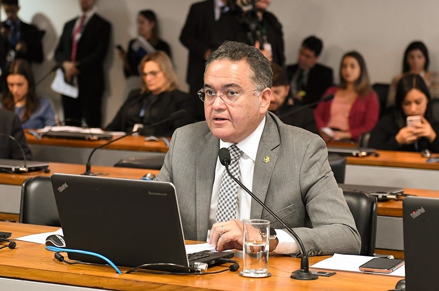 Relator da proposta, o senador Roberto Rocha deu voto favorável à aprovaçãoPedro França/Agência Senado