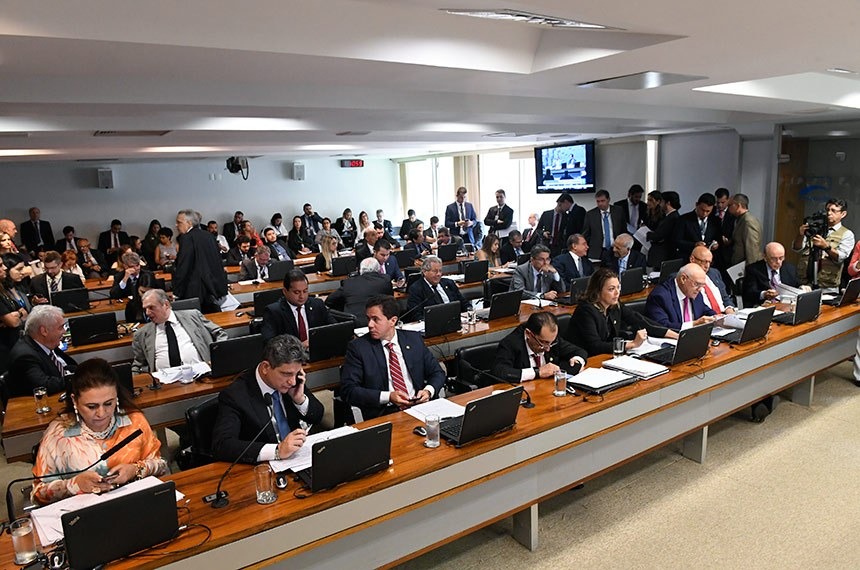 Proposta aprovada na Comissão de Assuntos Econômicos busca evitar abusos de empresas concessionários de serviçosEdilson Rodrigues/Agência Senado
