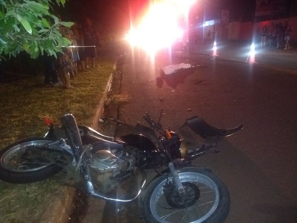 Piloto de moto estaria em alta velocidade e tentou ultrapassagem em MS, diz polícia (Foto: Polícia Militar/Divulgação)