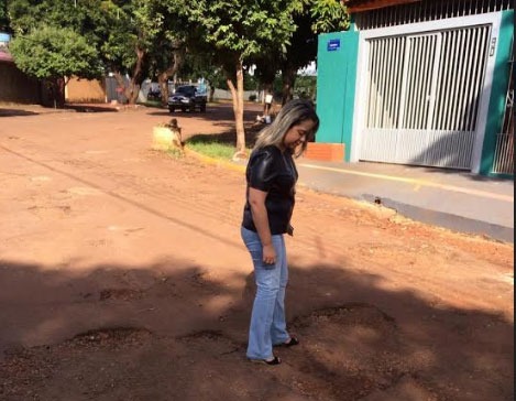 Vereador Lia Nogueira verifica estado das ruas do Campo Dourado