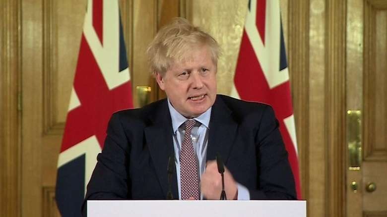 Premiê britânico Boris Johnson é internado em UTI devido à covid-19