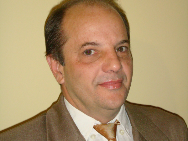 Professor Edgard Jardim Rosa Junior