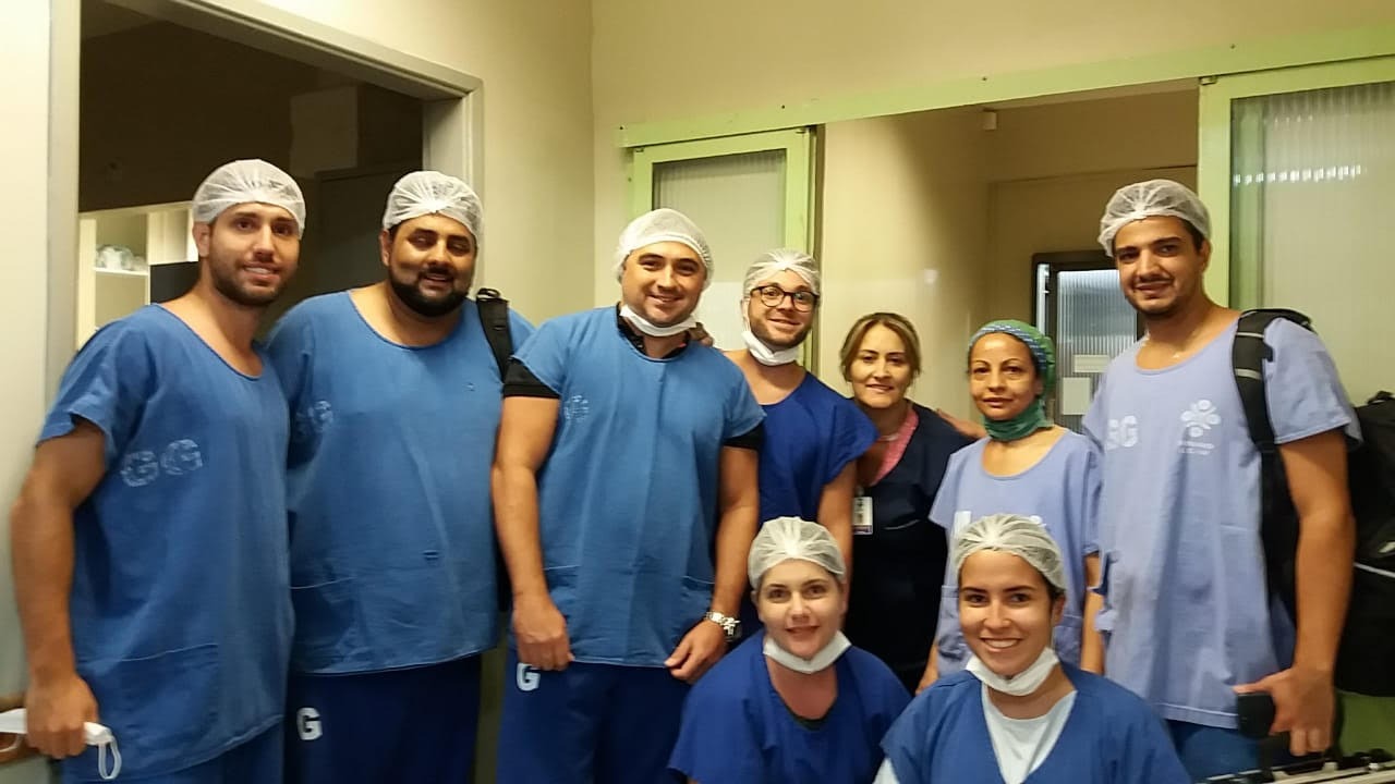 Parte da equipe que participou dos procedimentos de captação de órgãos no Hospital da Vida